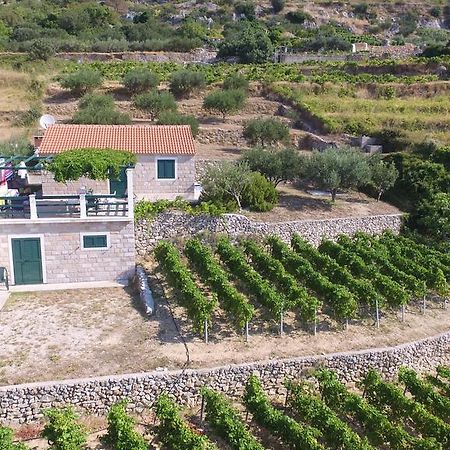 Holiday Home Vineyard House 볼 외부 사진